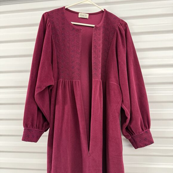 Vintage Vanity Fair Nightgown Women Medium Maroon Soft Comfort Barrel Sleeve - Picture 9 of 13